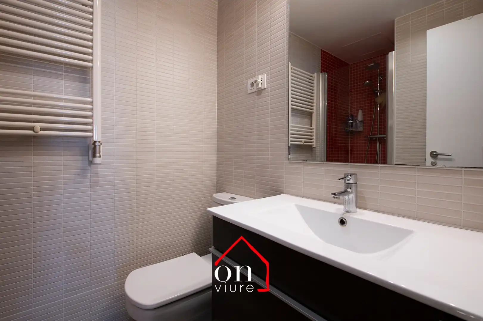 Bathroom of Attic for sale in Sant Cugat del Vallès  with Air Conditioner, Heating and Parquet flooring