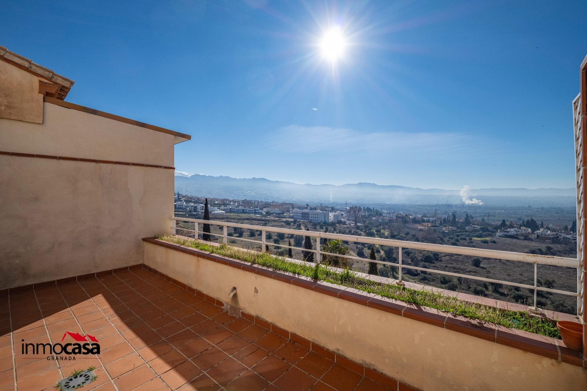Terrassa de Casa adosada en venda en  Granada Capital amb Terrassa