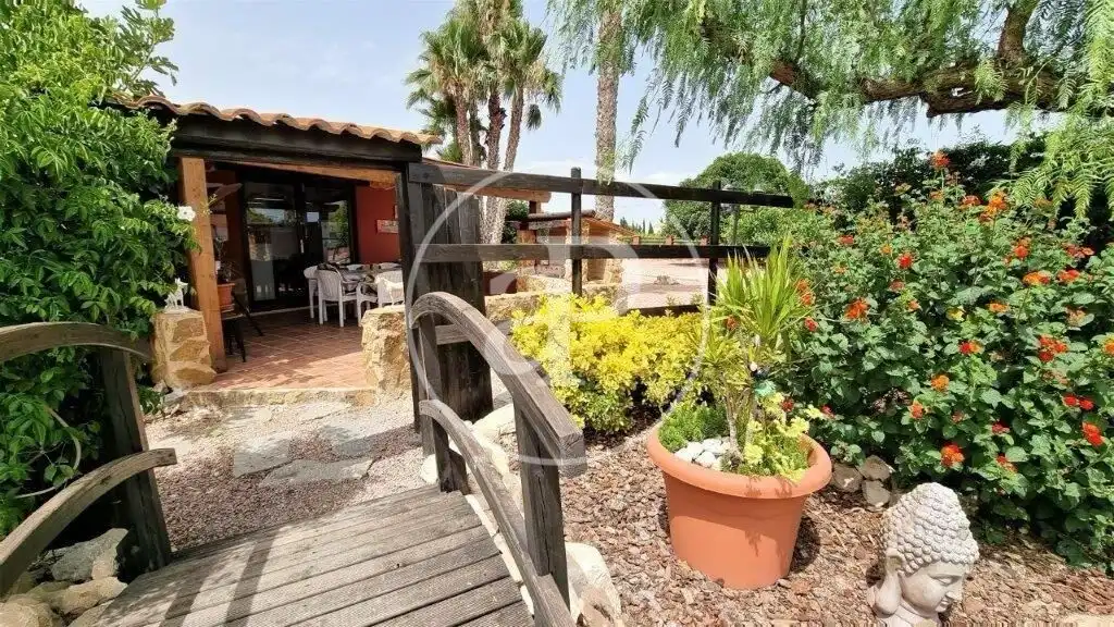 Casa o chalet en venta en Catral con Aire acondicionado, Calefacción y Jardín privado