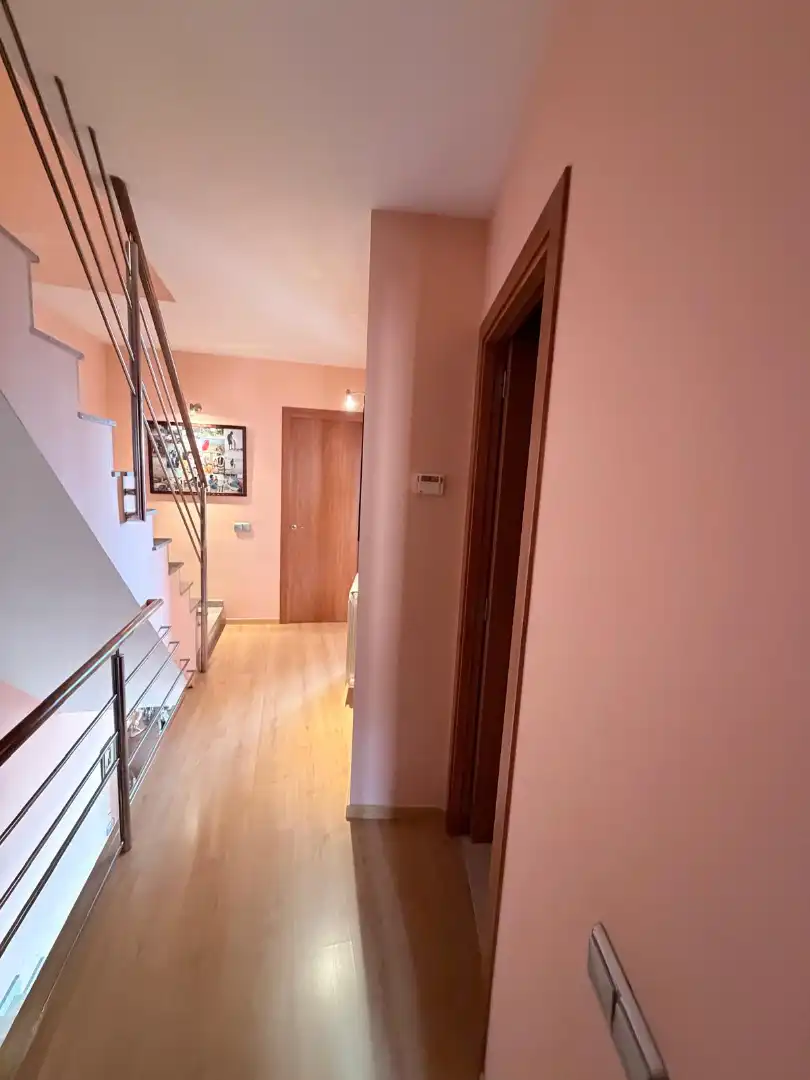 Einfamilien-Reihenhaus zum Verkauf in Carrer Roca de la Pila, Berga