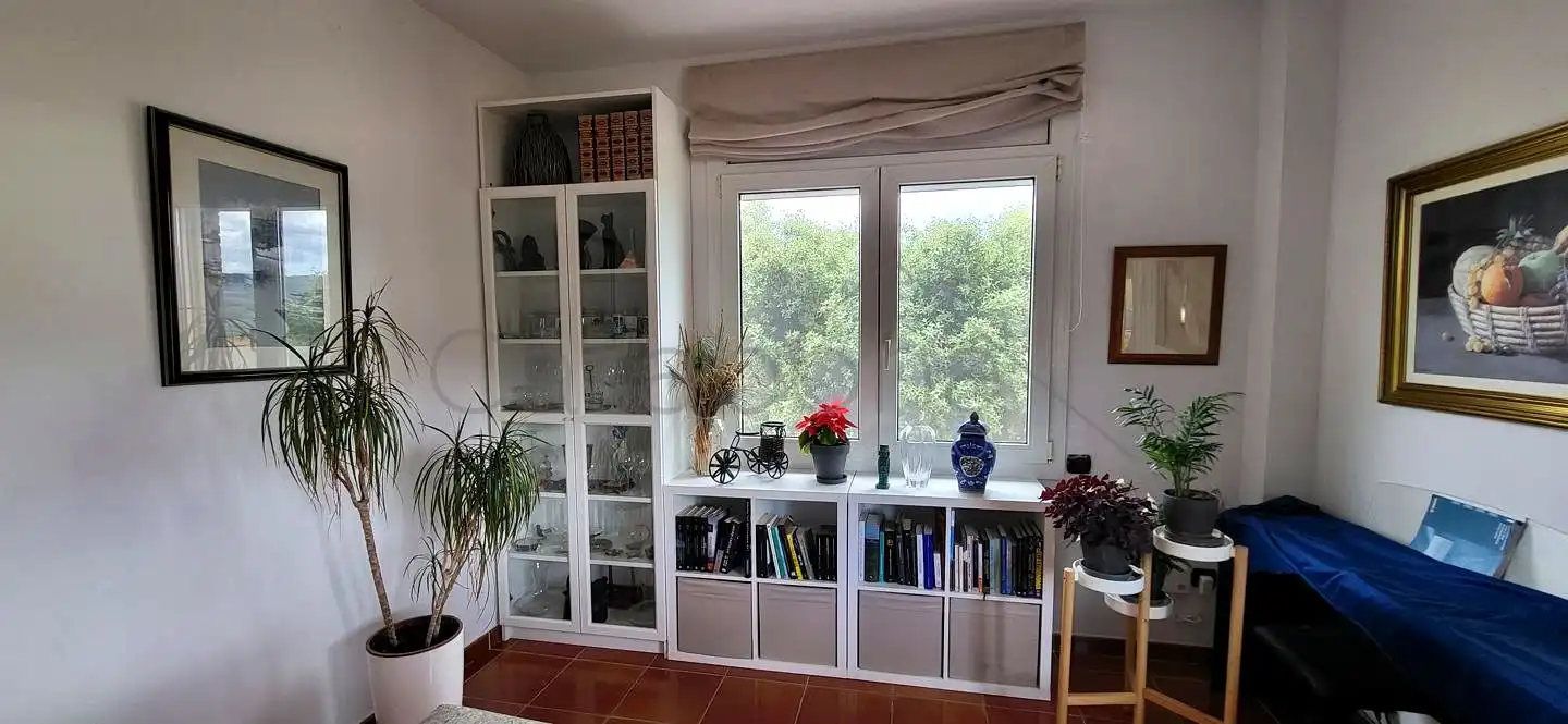 Sala de estar de Casa o chalet en venta en Olost con Jardín privado, Terraza y Piscina