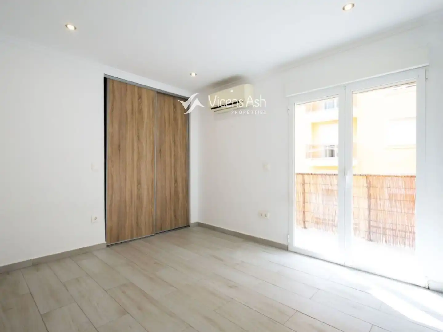 Flat for sale in Jávea / Xàbia  with Air Conditioner and Terrace