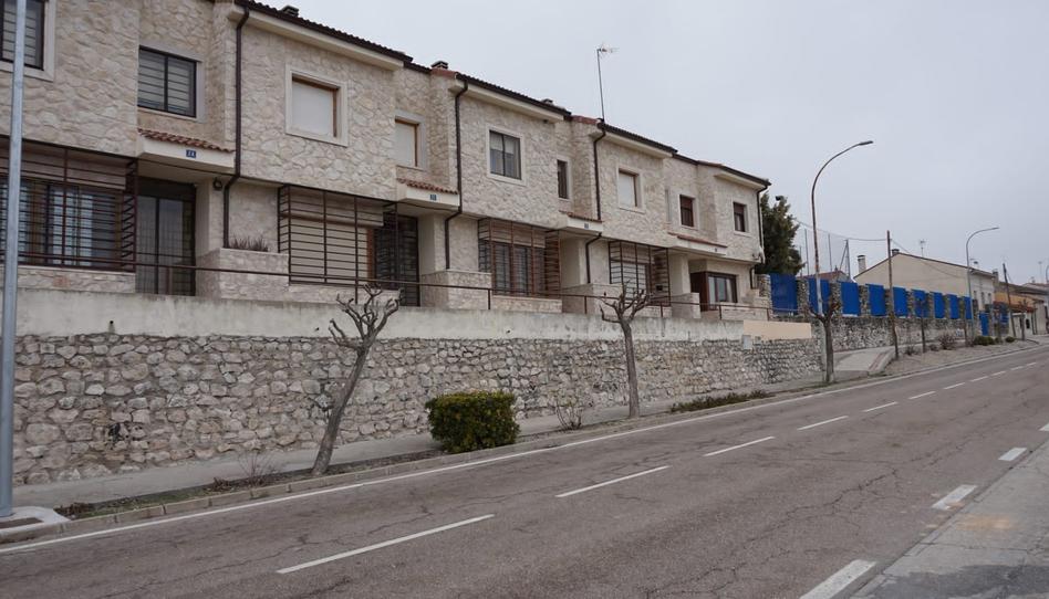 Photo 1 of Single-family semi-detached for sale in Carretera Tudela, 16, Montemayor de Pililla, Valladolid