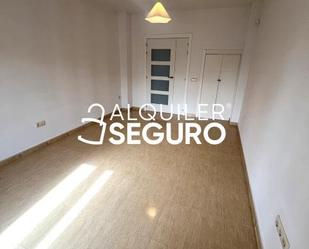 Bedroom of Flat to rent in Esquivias  with Air Conditioner, Heating and Storage room