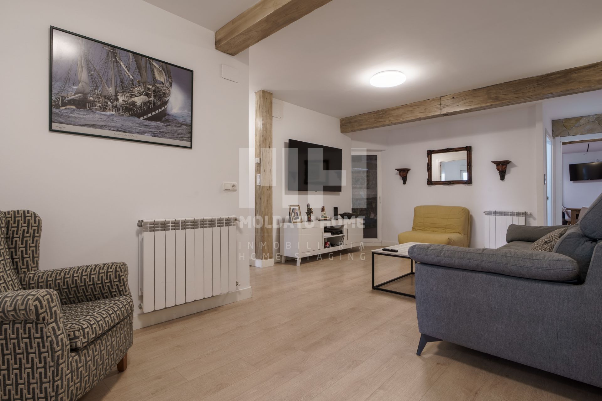 Living room of Flat for sale in Donostia - San Sebastián   with Heating, Terrace and Storage room