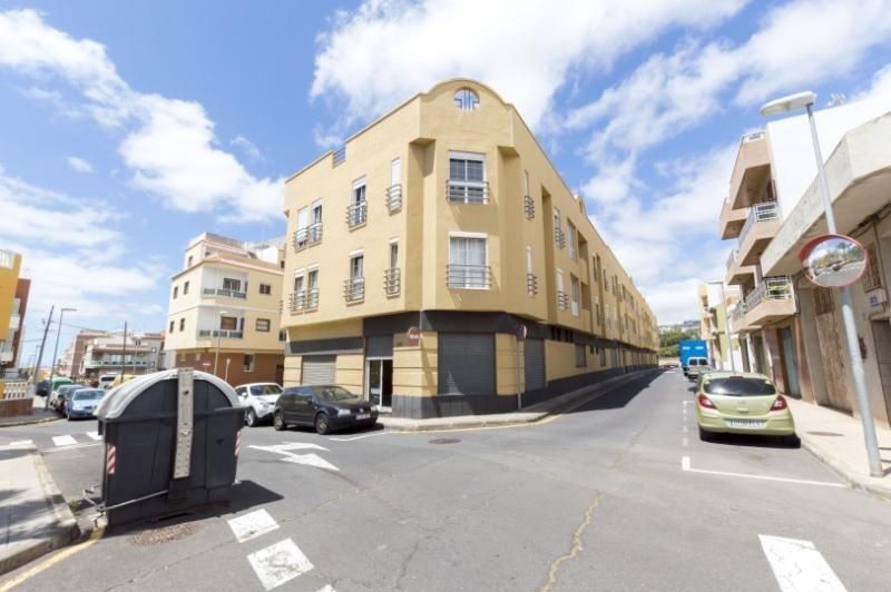 Premises for sale in Gracia