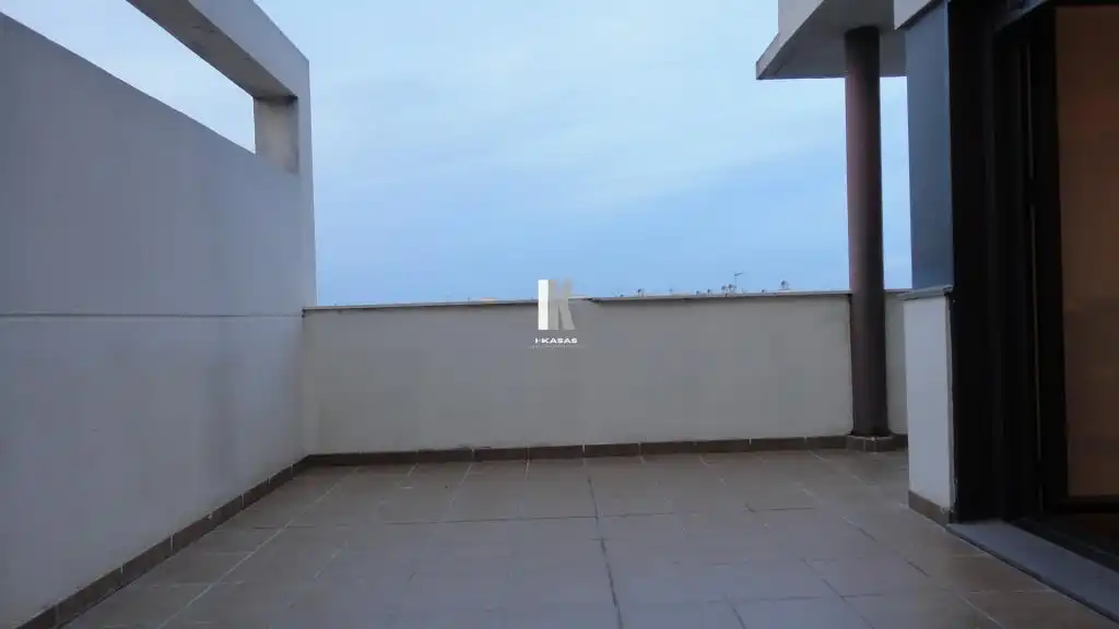 Terrasse von Dachboden zum Verkauf in Jerez de la Frontera mit Klimaanlage, Terrasse und Möbliert