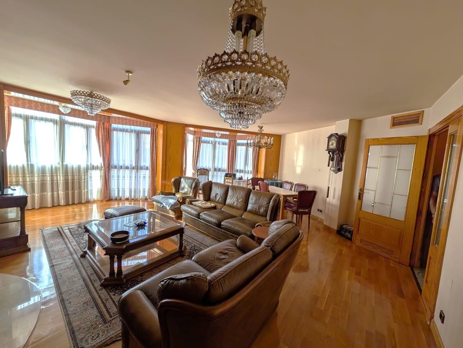 Sala d'estar de Pis en venda en  Murcia Capital amb Parquet