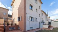 Exterior view of Single-family semi-detached for sale in  Granada Capital  with Air Conditioner, Heating and Private garden