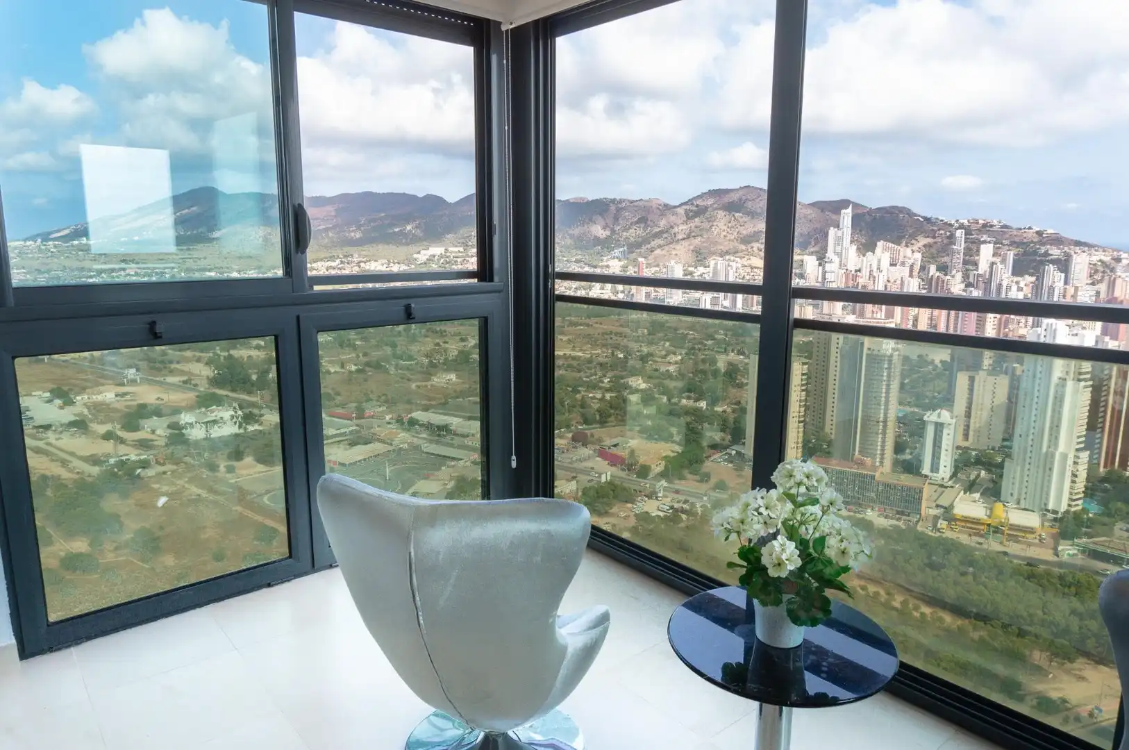Bedroom of Apartments for rent in Benidorm  with Air Conditioner, Private garden and Terrace