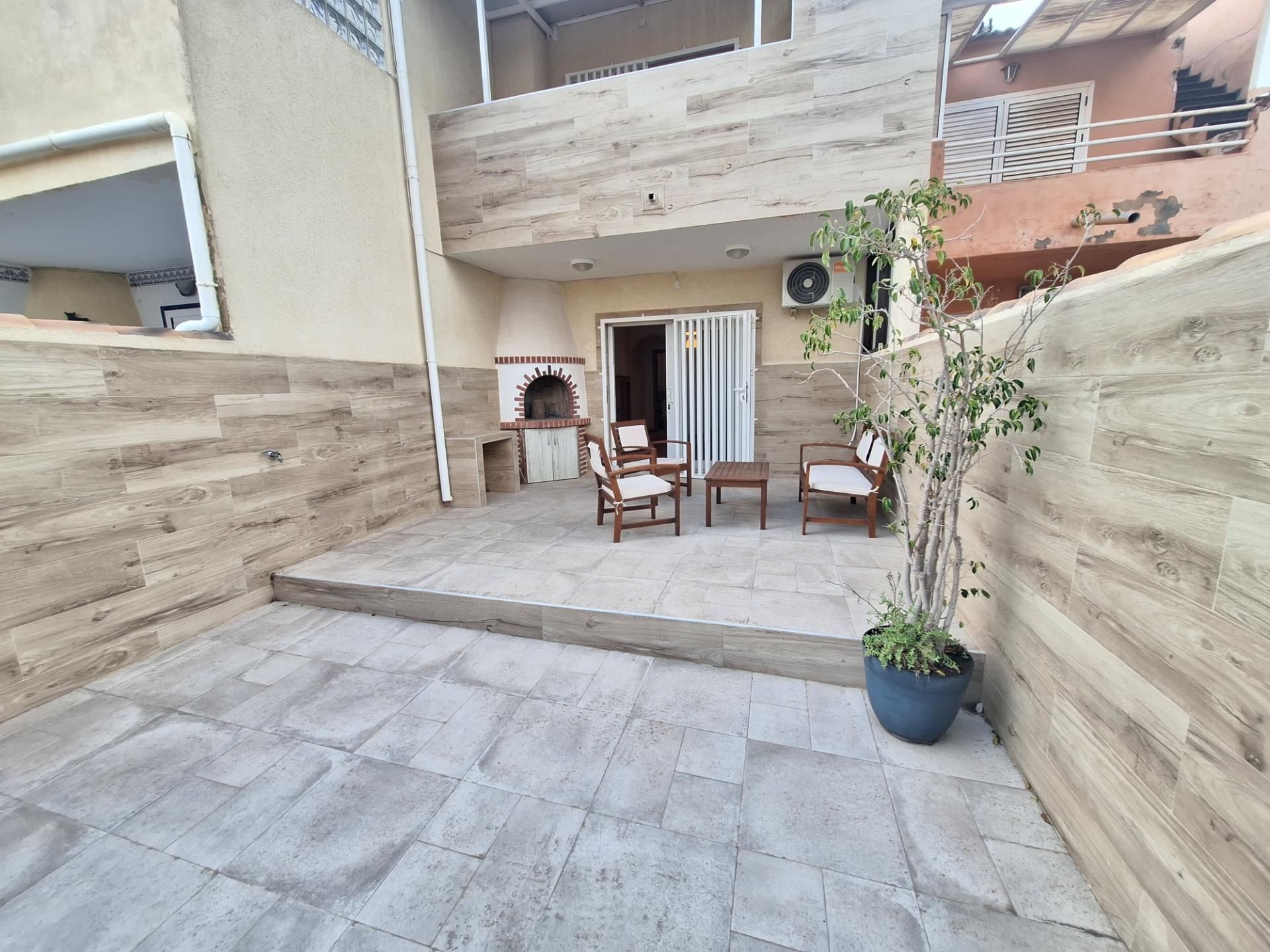 Terrace of House or chalet to rent in Torrevieja  with Private garden, Terrace and Balcony