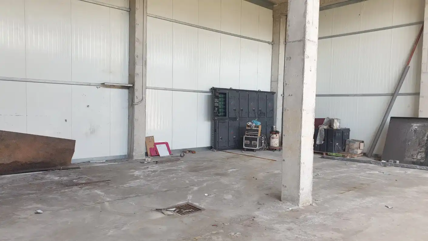 Nau industrial en venda en Negreira