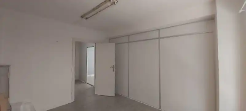 Business premises to rent in Inmobiliaria - Barreda, imagen 10