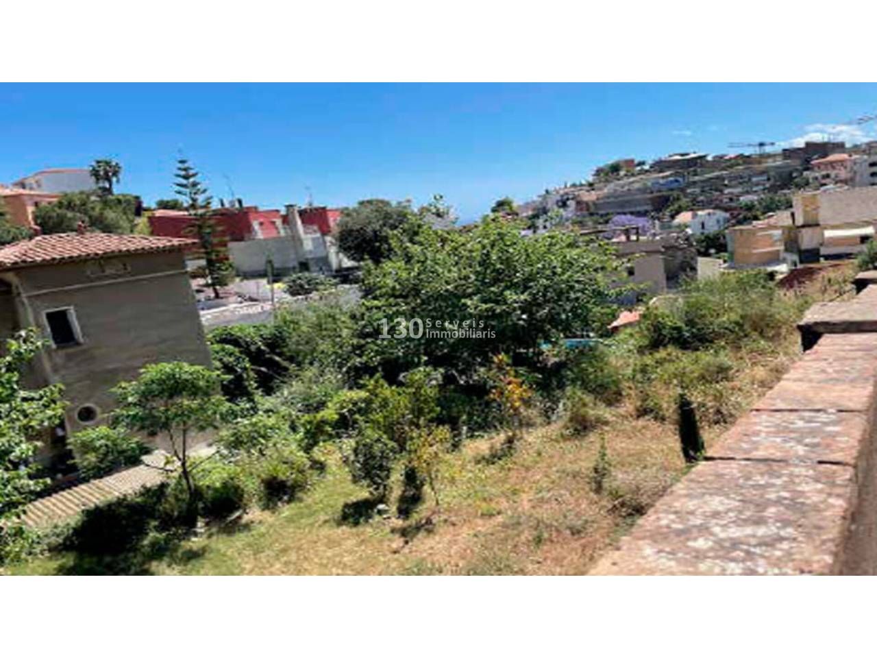 Edificio en venta en Esplugues de Llobregat
