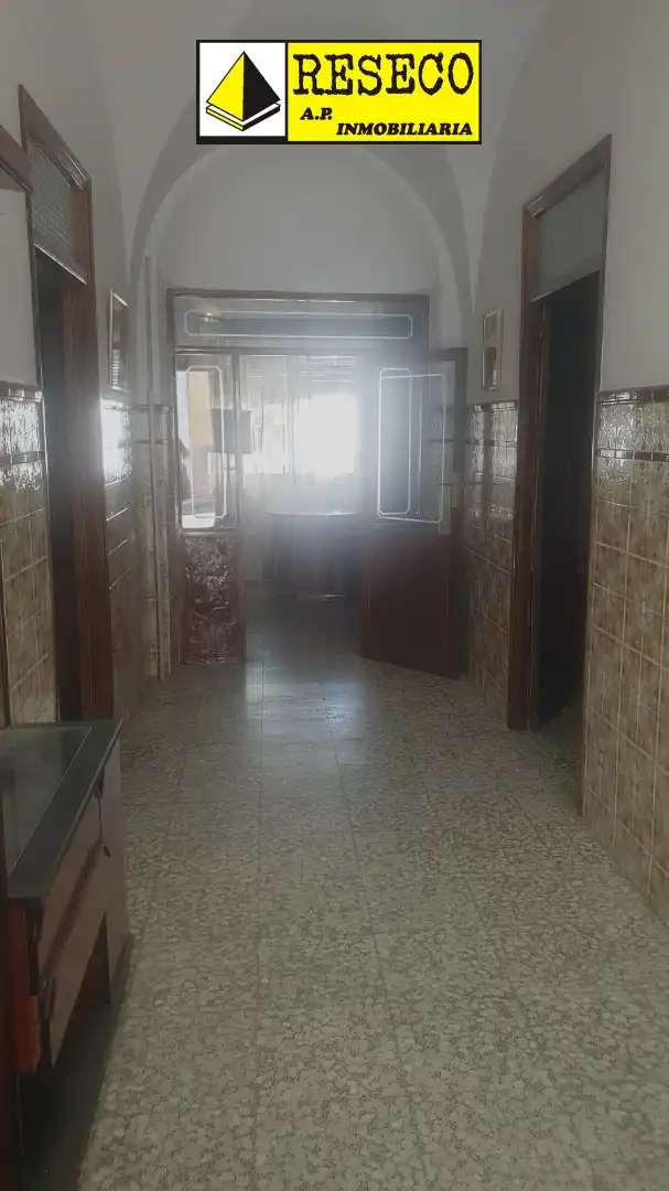 Casa en venda a Parque de la Constitución 5a