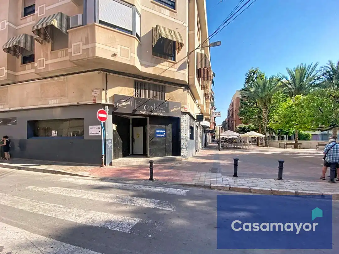 Vista exterior de Local en venta en Alicante / Alacant con Aire acondicionado