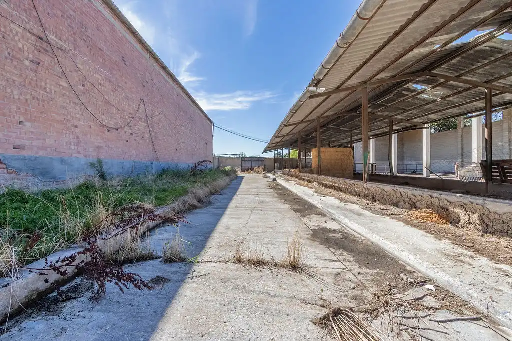 Fabrikhallen zum Verkauf in Pt. Detrás de la Pleta, Torrefarrera