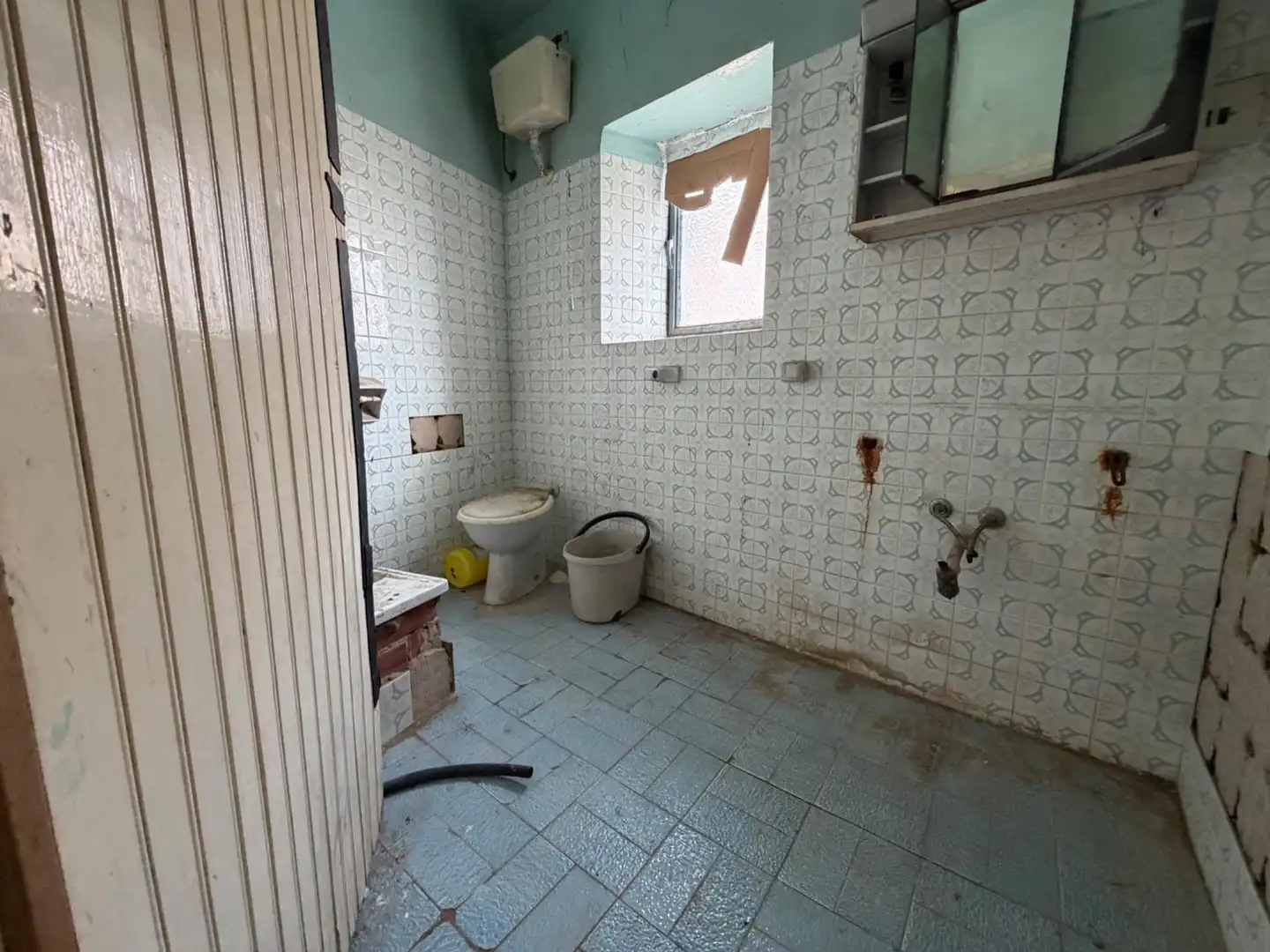 Badezimmer von Haus oder Chalet zum Verkauf in Llíria mit Abstellraum