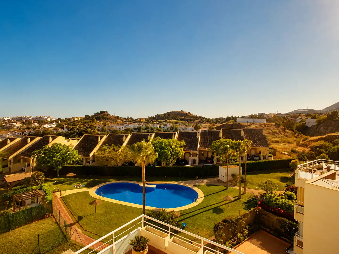 Vista exterior de Apartamento en venta en Benalmádena con Aire acondicionado, Trastero y Piscina comunitaria