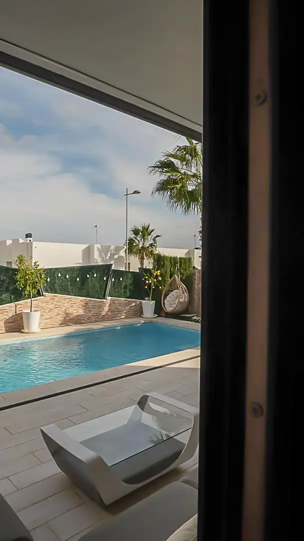 Piscina de Casa o xalet de lloguer en Finestrat amb Aire condicionat, Calefacció i Jardí privat