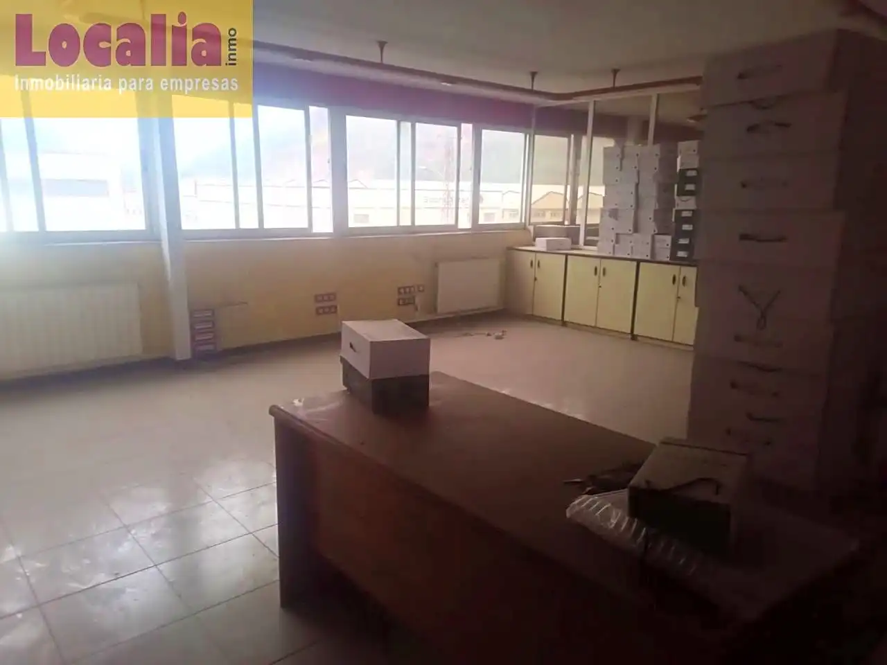 Office for rent in Los Corrales de Buelna 