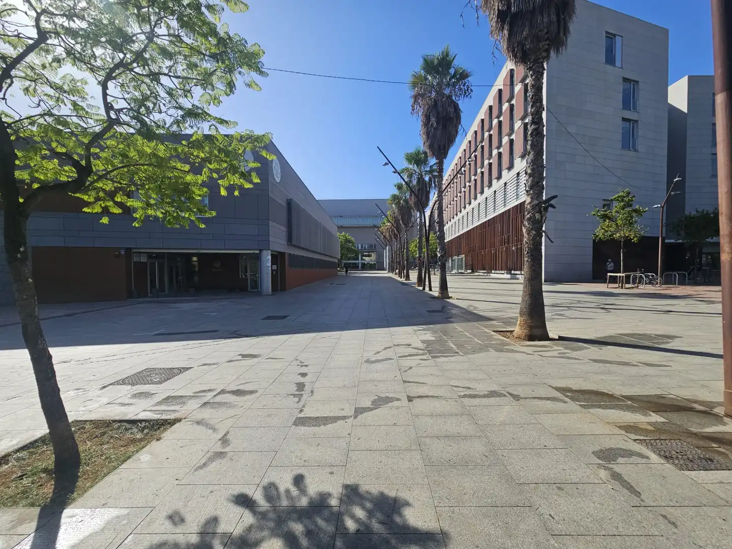 Vista exterior de Pis en venda en Barcelona amb Moblat