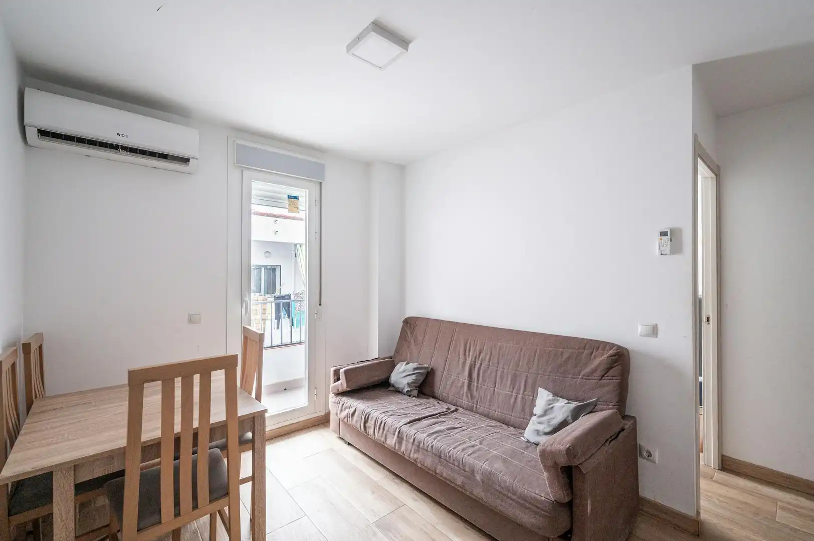 Habitación de Piso de alquiler en Madrid con Aire acondicionado, Amueblado y Lavadora