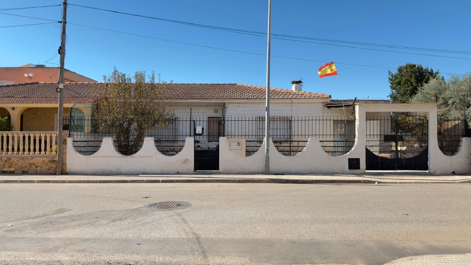 Vista exterior de Casa o xalet en venda en Cartagena amb Jardí privat i Terrassa
