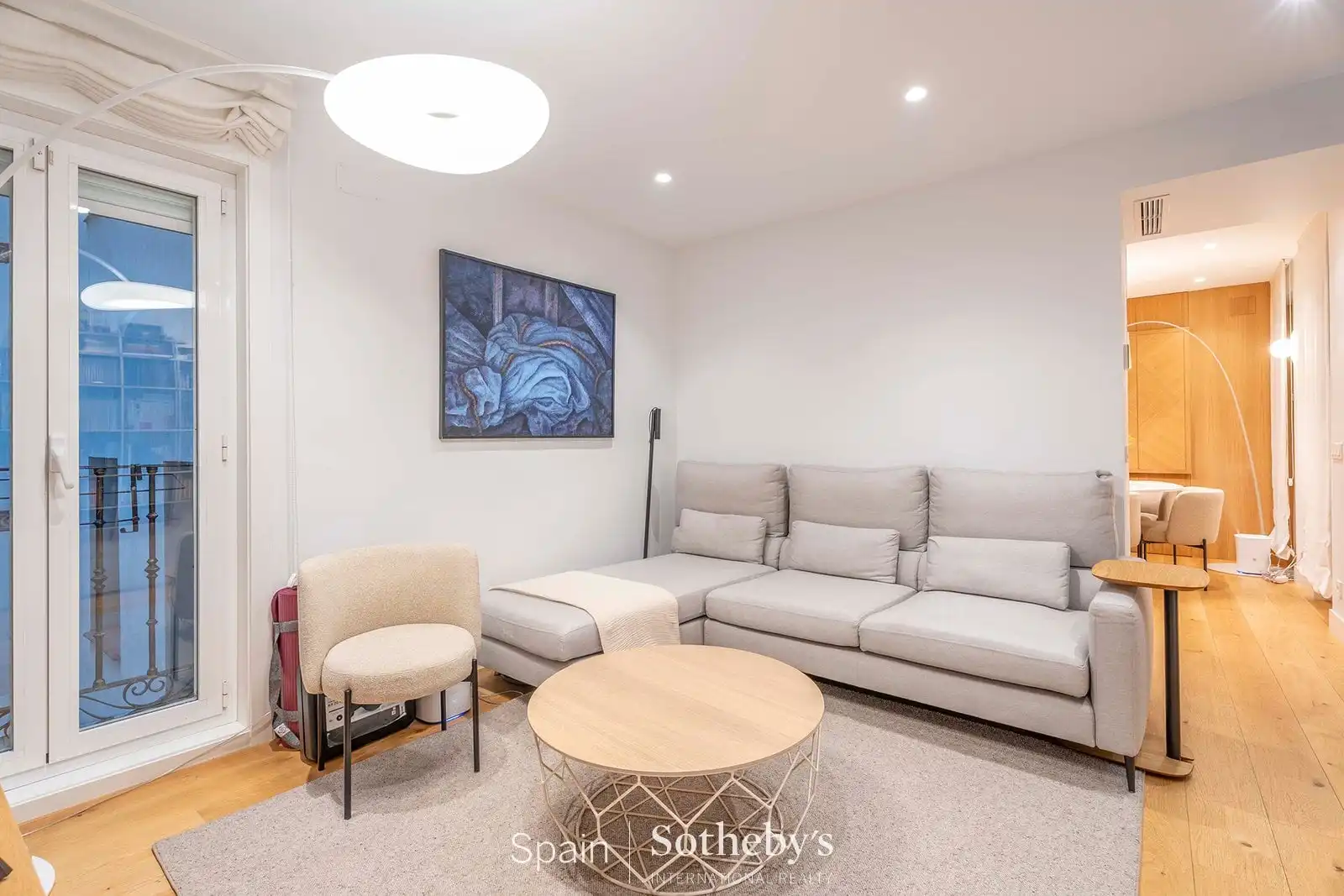 Sala d'estar de Apartament en venda en Madrid amb Aire condicionat i Calefacció