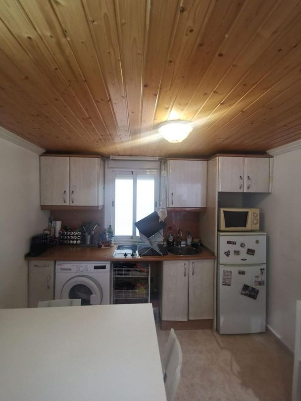 Cuina de Pis de lloguer en  Madrid Capital amb Aire condicionat, Calefacció i Terrassa