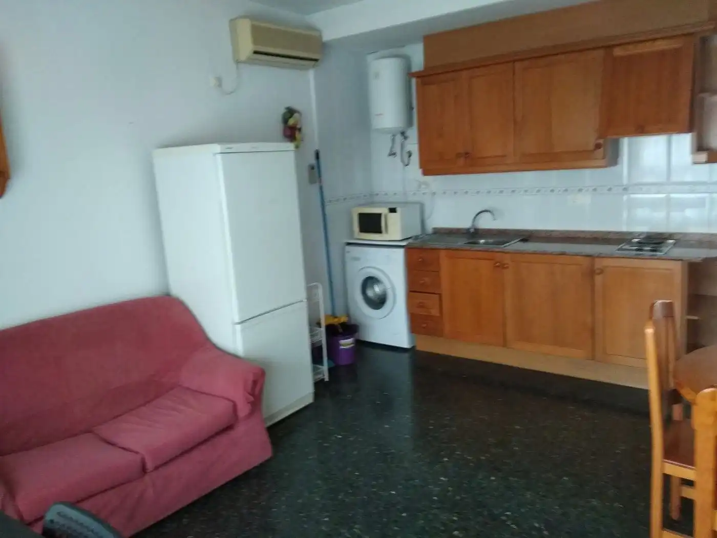 Kitchen of Apartments for rent in Burjassot  with Air Conditioner, Heating and Terrace