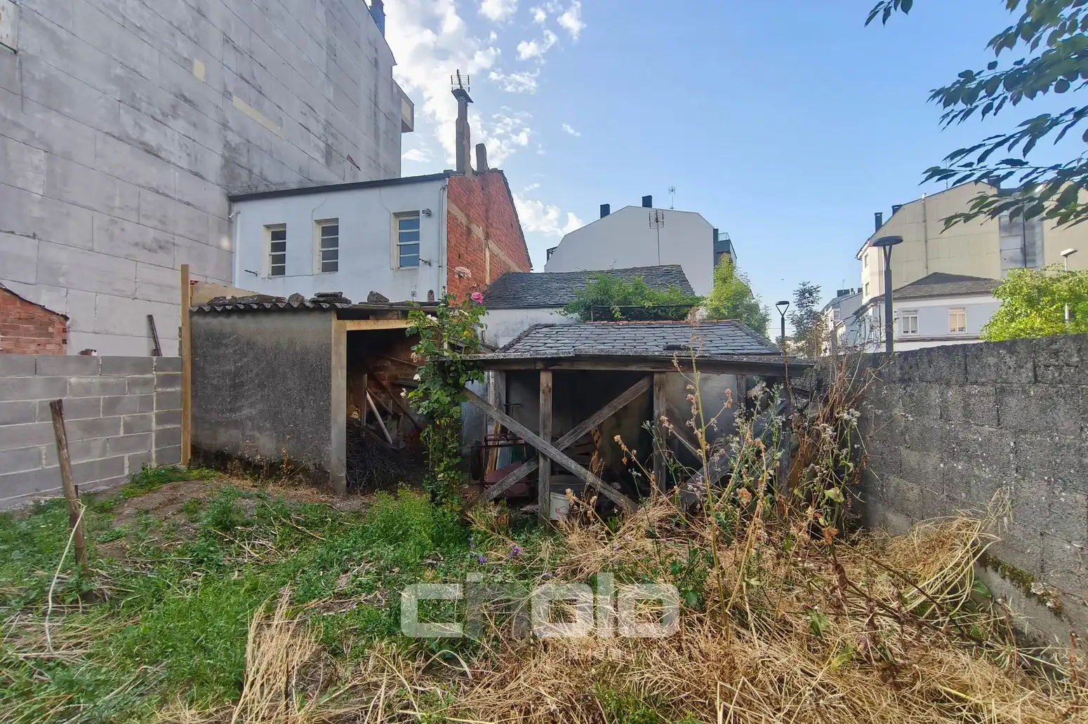 Casa adosada en venta en Lugo con Trastero