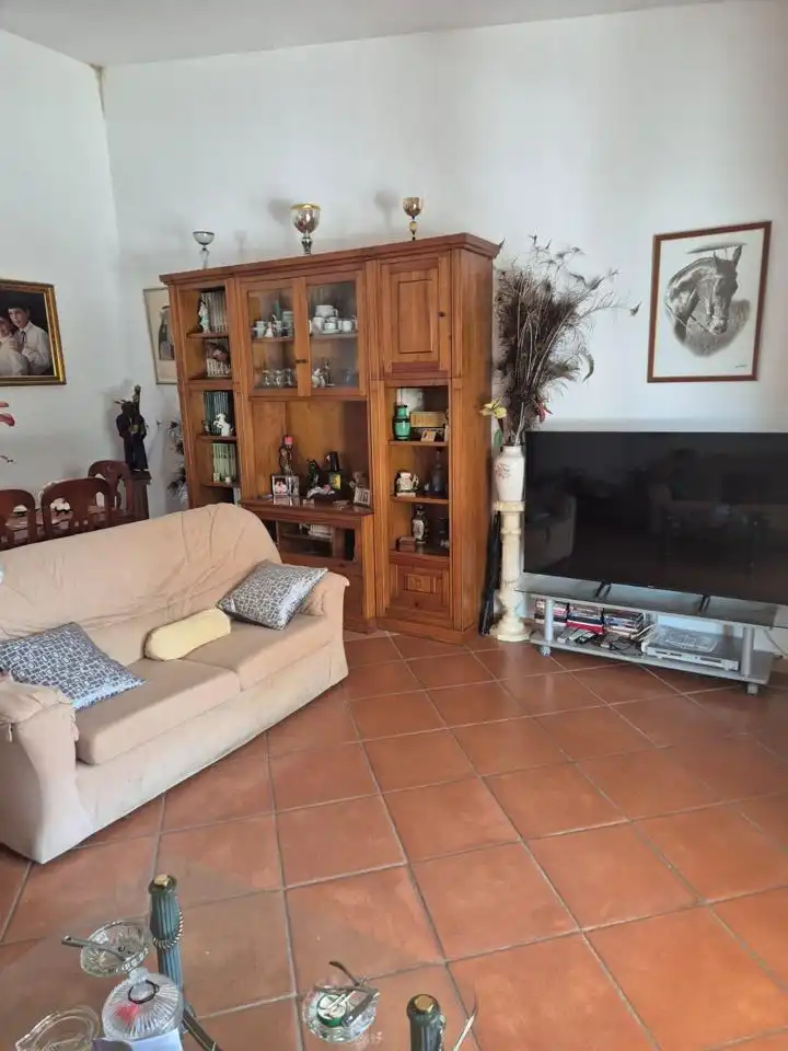 Sala de estar de Casa o chalet en venta en Palomares del Río con Aire acondicionado, Jardín privado y Terraza