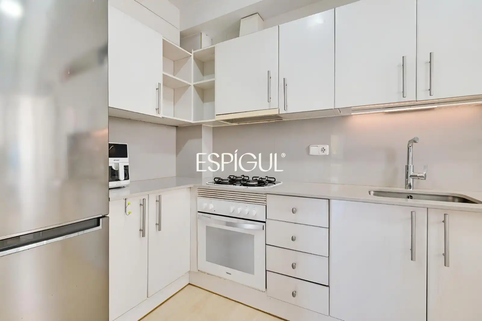 Kitchen of Flat for sale in Castell d'Aro, Platja d'Aro i s'Agaró  with Air Conditioner, Heating and Parquet flooring