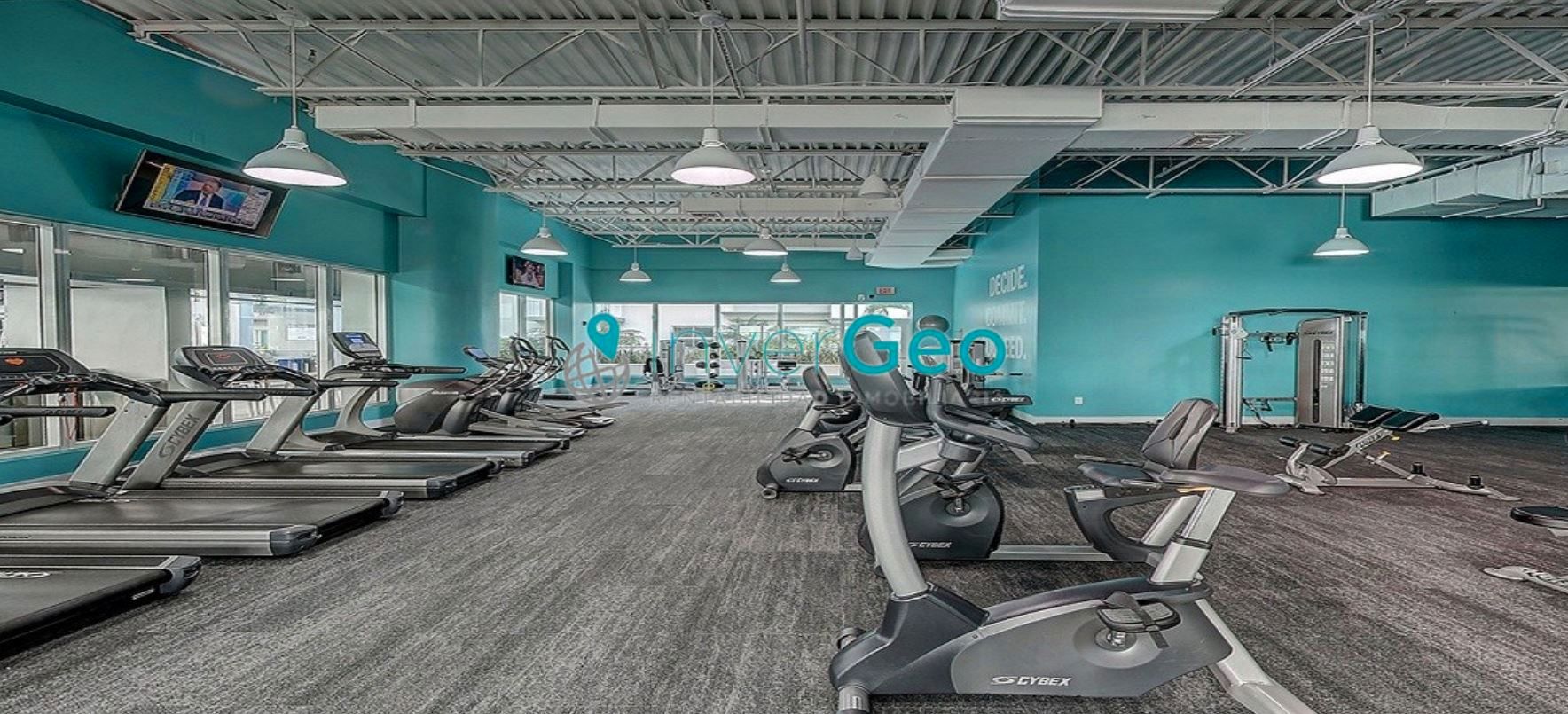 Premises for sale in Lugo Capital  with Furnished