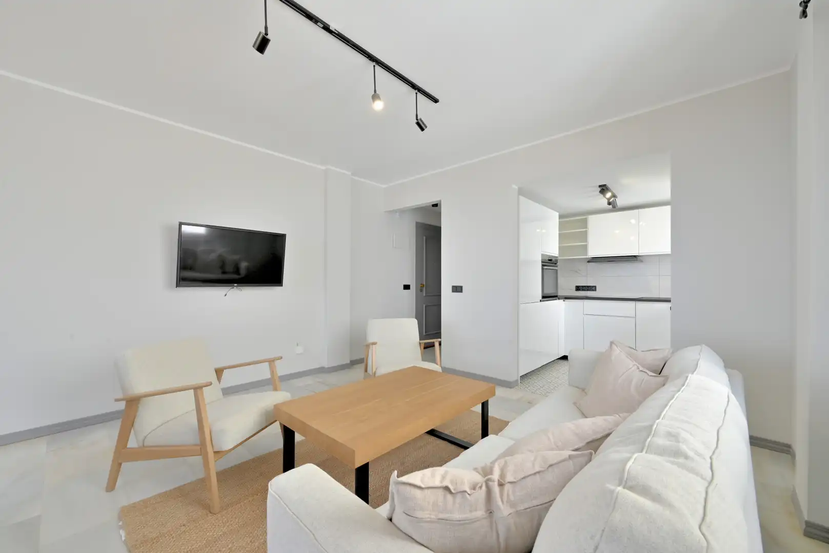 Apartament amb piscina en venda a Calahonda, imagen 8