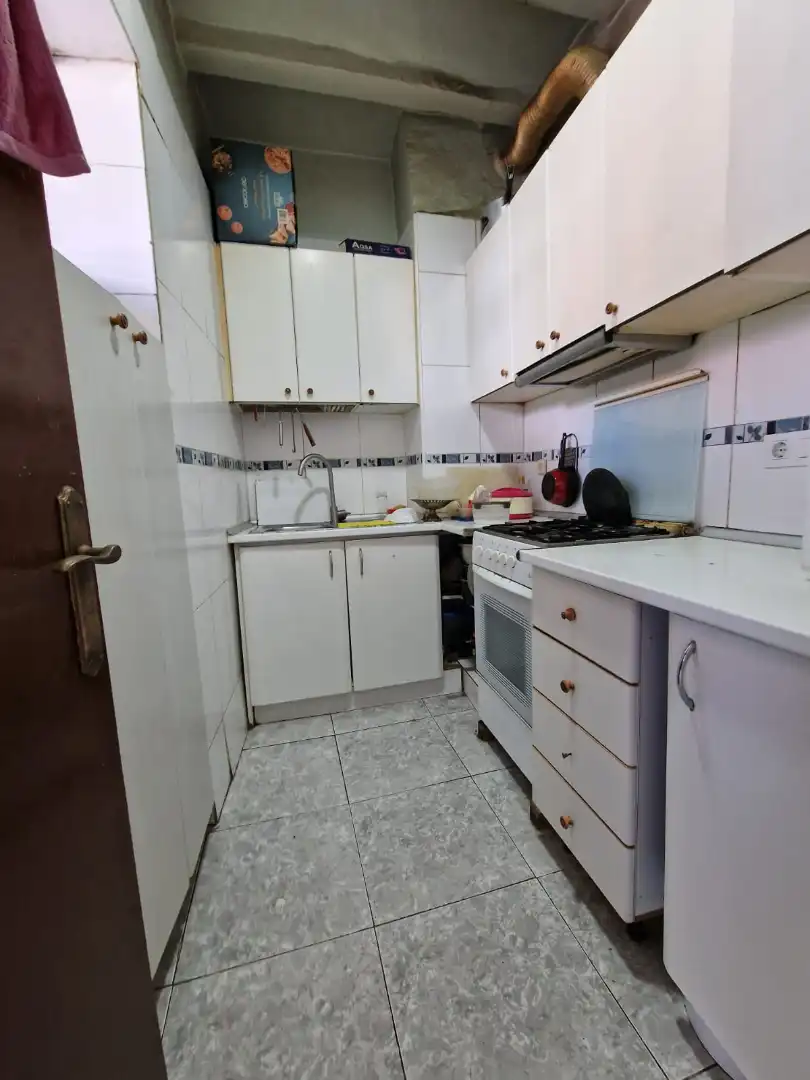 Cocina de Piso en venta en Barcelona con Terraza y Balcón