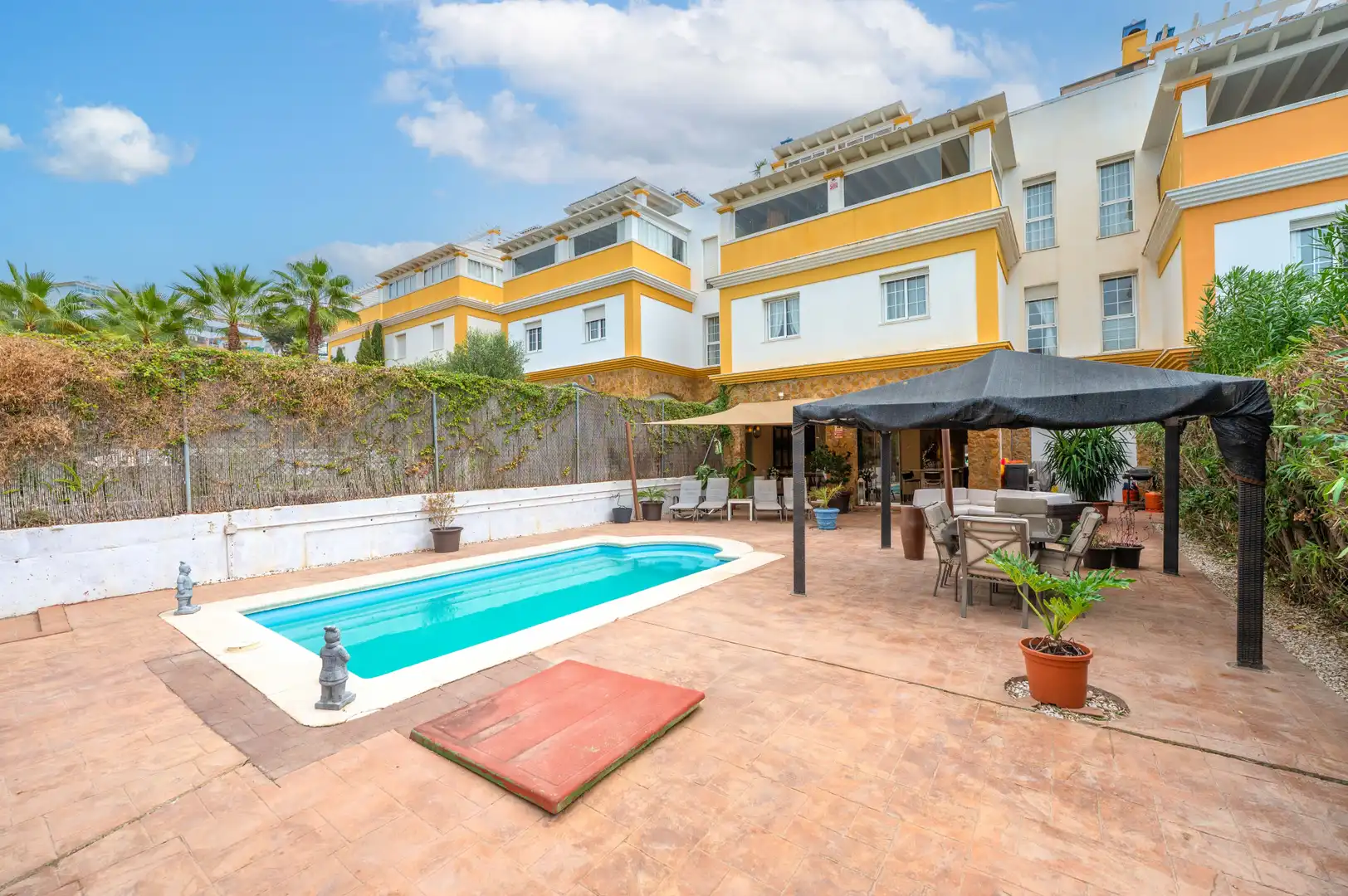 Casa pareada con piscina en venta en Calahonda, imagen 4