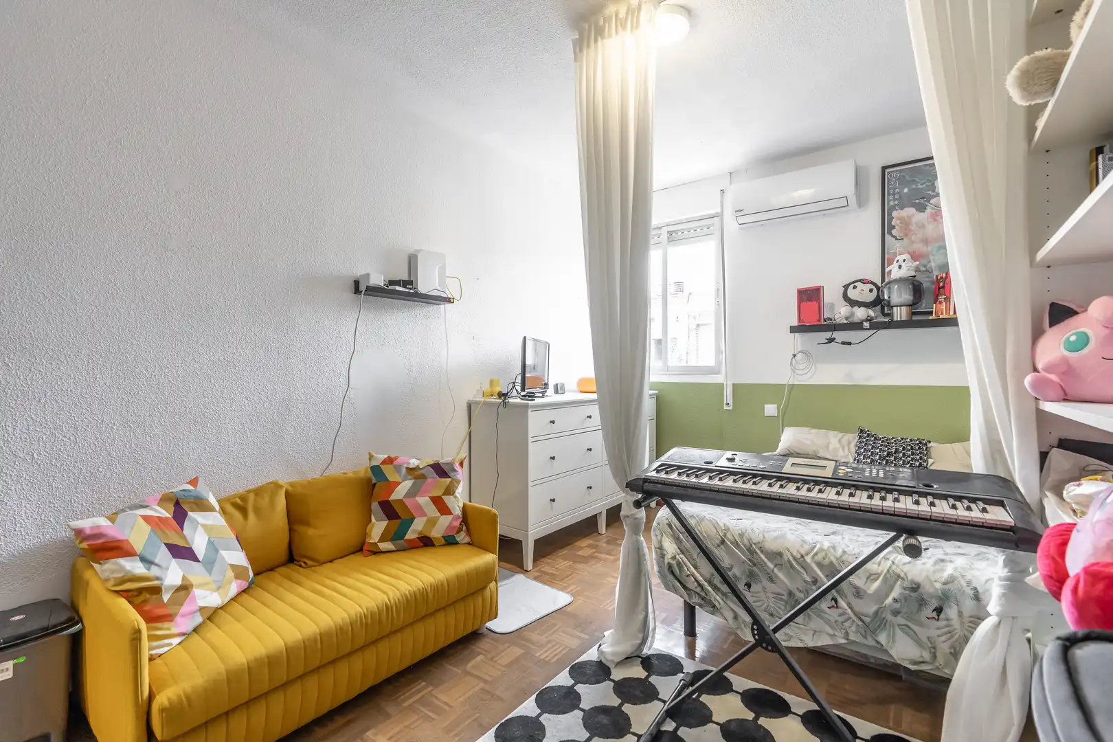 Bedroom of Flat for sale in Madrid  with Heating