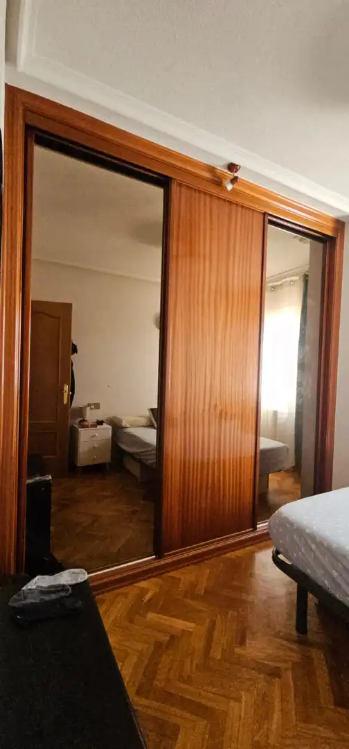 Appartement compact avec ascenseur à louer à Avenida Primero de Mayo, imagen 7