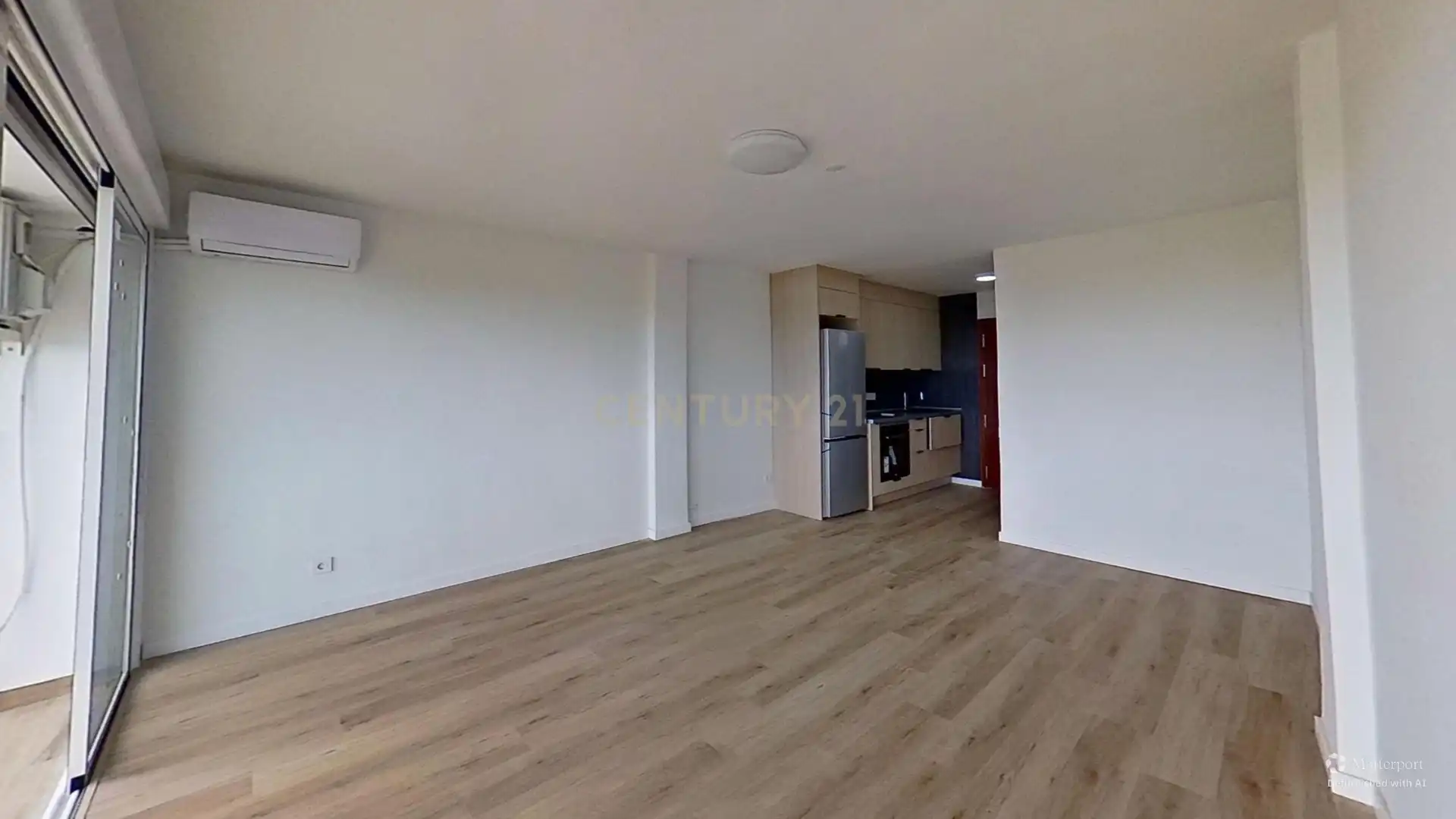 Study for sale in Marbesa