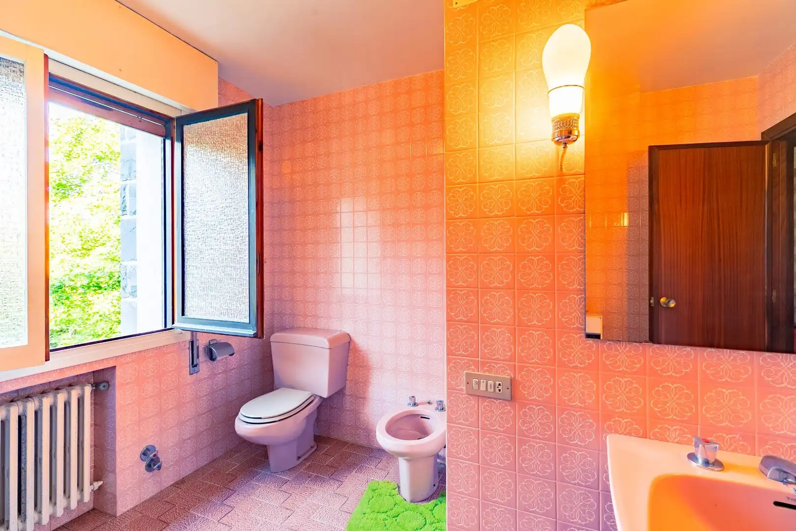 Badezimmer von Country house zum Verkauf in Sabiñánigo mit Heizung, Privatgarten und Terrasse