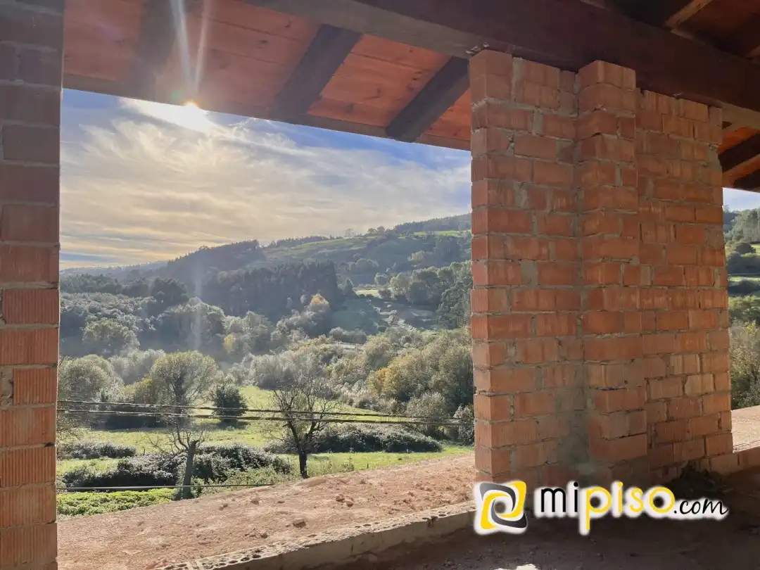 Jardín de Casa o chalet en venta en Laredo con Calefacción, Jardín privado y Terraza
