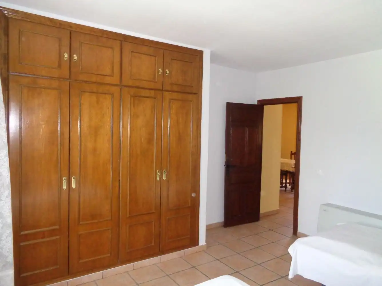 Casa adosada en venta en Calle Retamar, Romangordo