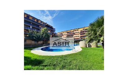 Vista exterior de Àtic en venda en Alzira amb Aire condicionat i Terrassa