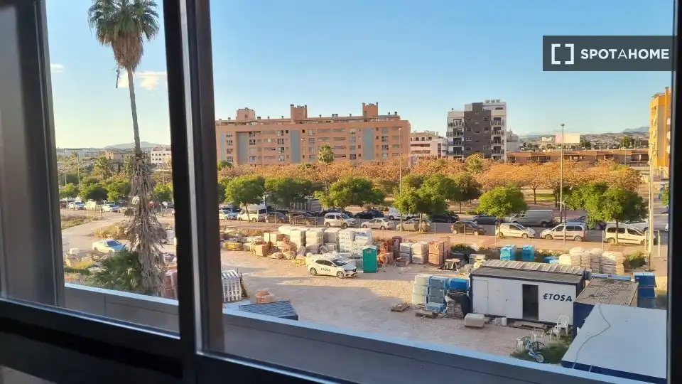 Habitació a Juan Carlos I