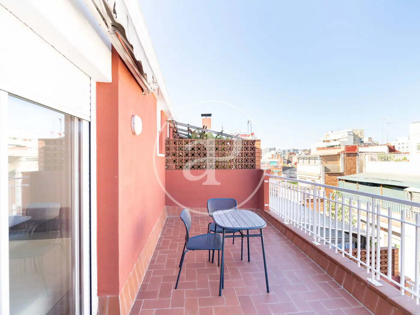 Terrasse von Dachboden zum Verkauf in L'Hospitalet de Llobregat mit Klimaanlage, Heizung und Terrasse