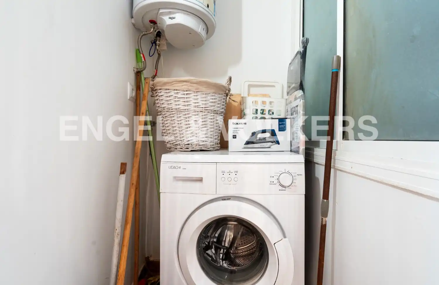Küche von Wohnung zur Miete in Barcelona mit Klimaanlage, Heizung und Parkett