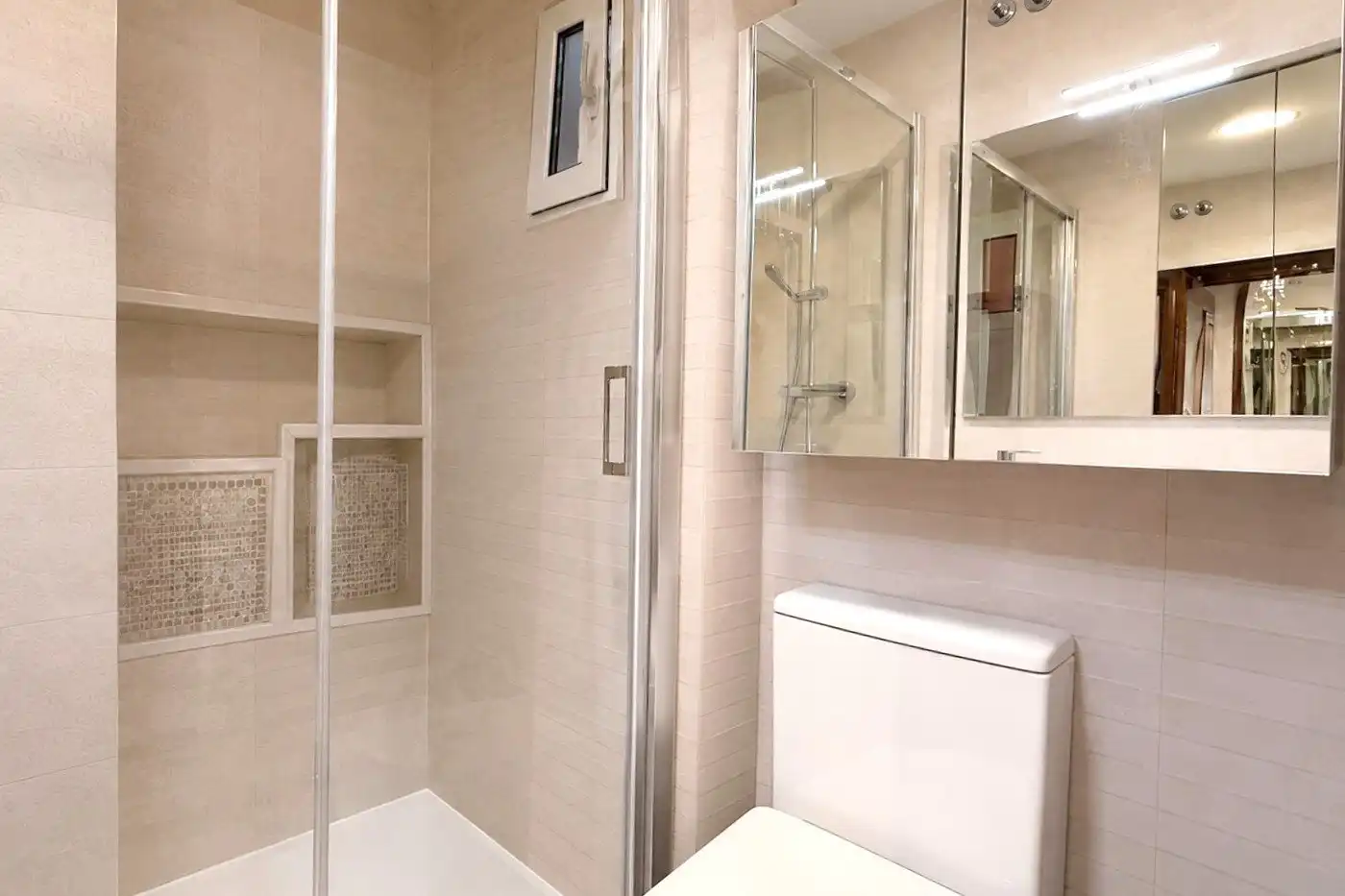 Baño de Estudio en venta en Madrid con Aire acondicionado