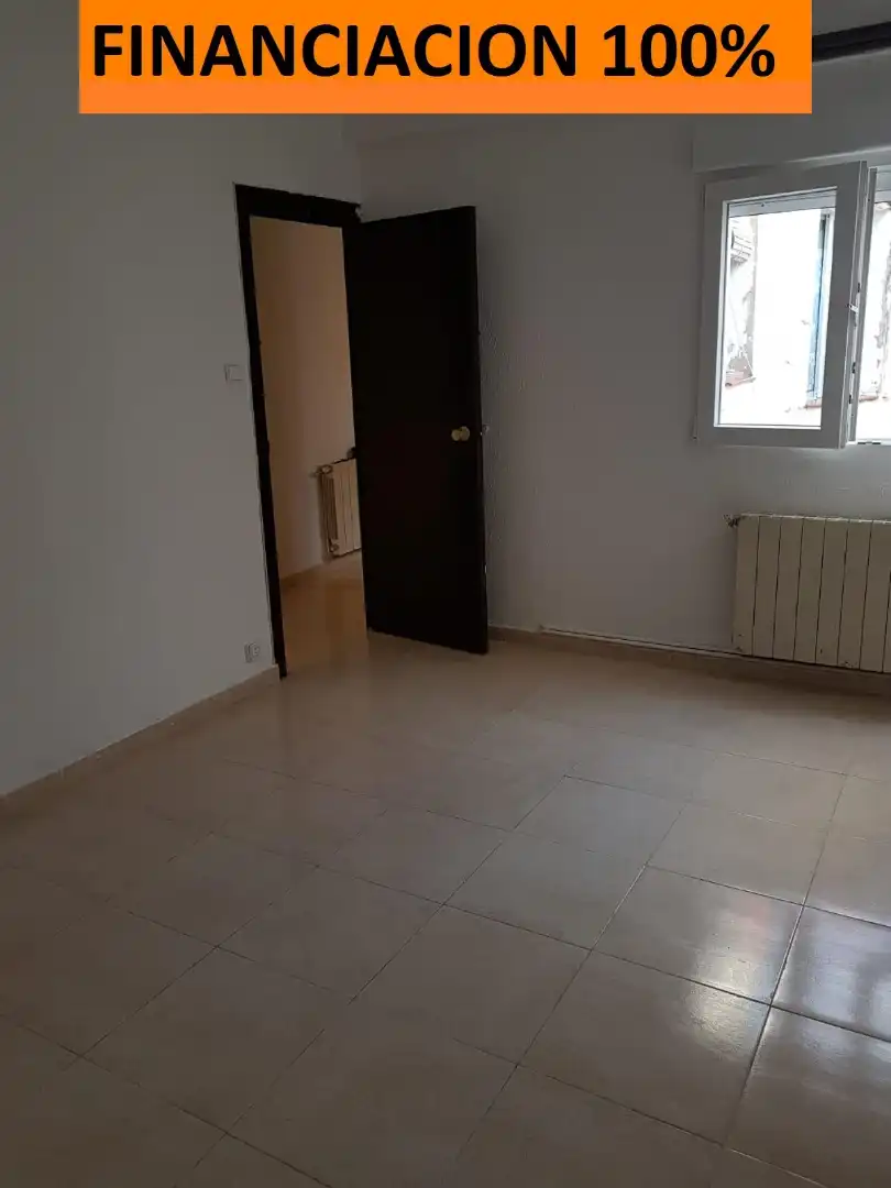 Bedroom of Flat for sale in Zaragoza  with Heating and Balcony